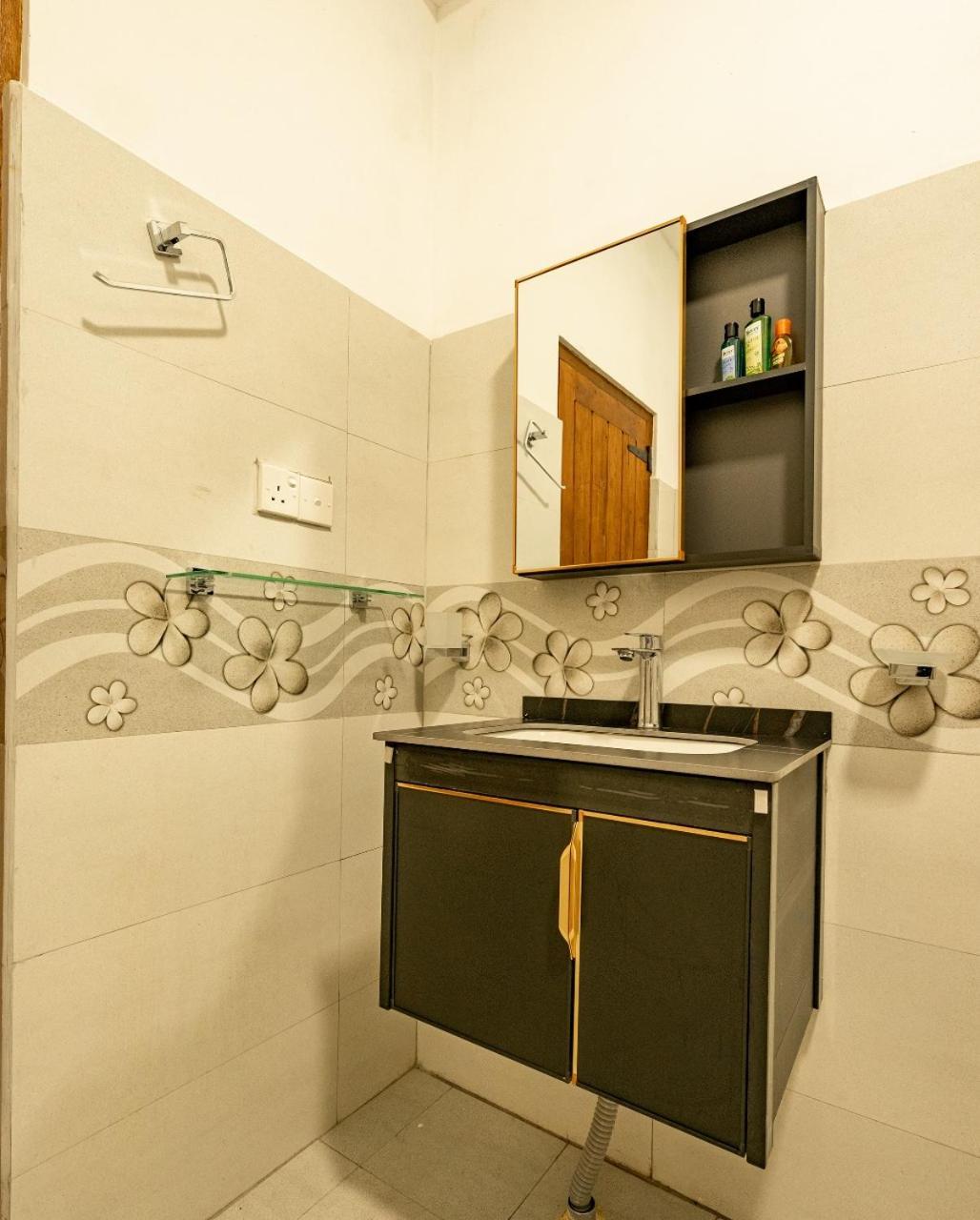 Ella Ostella Hostel Εξωτερικό φωτογραφία